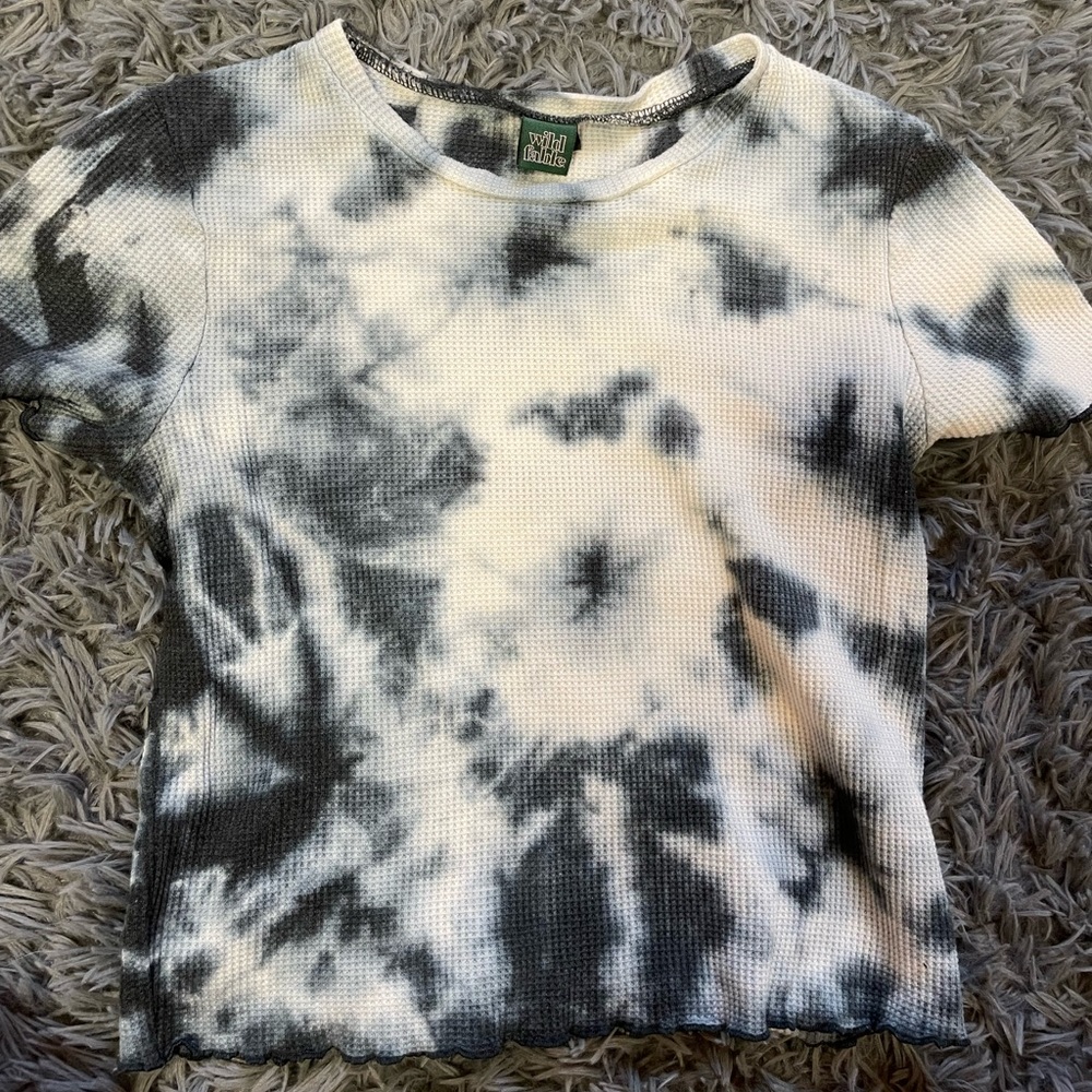 Wild fable cloud shirt kinda crop top